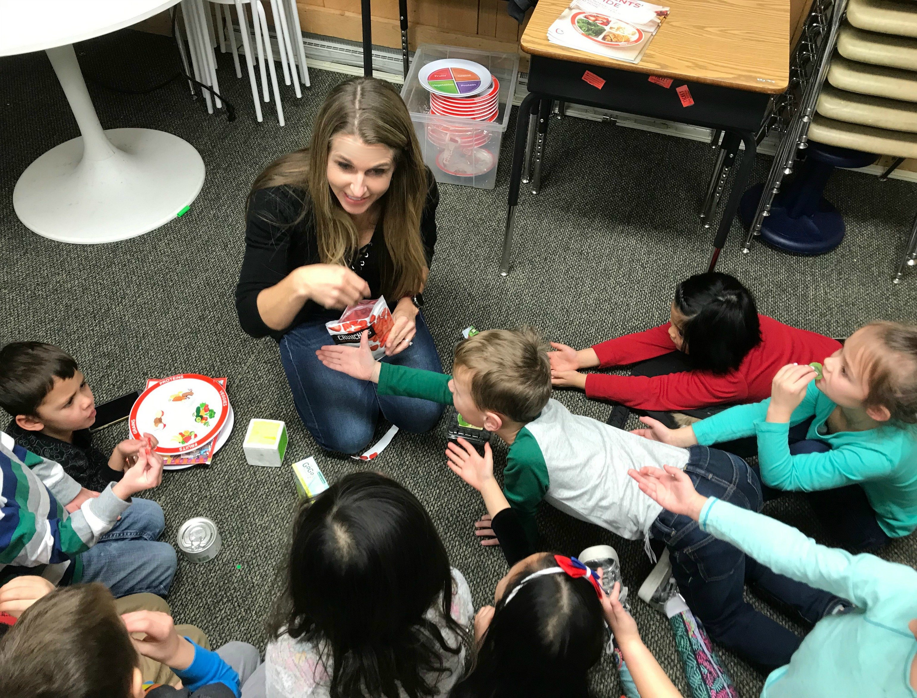Sharing fruit with kids for a nutrition lesson plan