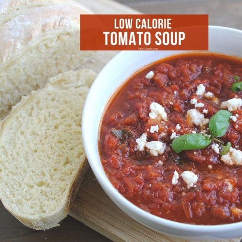 Low calorie chunky tomato soup with basil