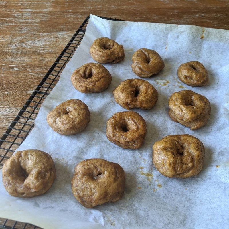 Chewy, Low Calorie Pumpkin Bagel Recipe Health Beet