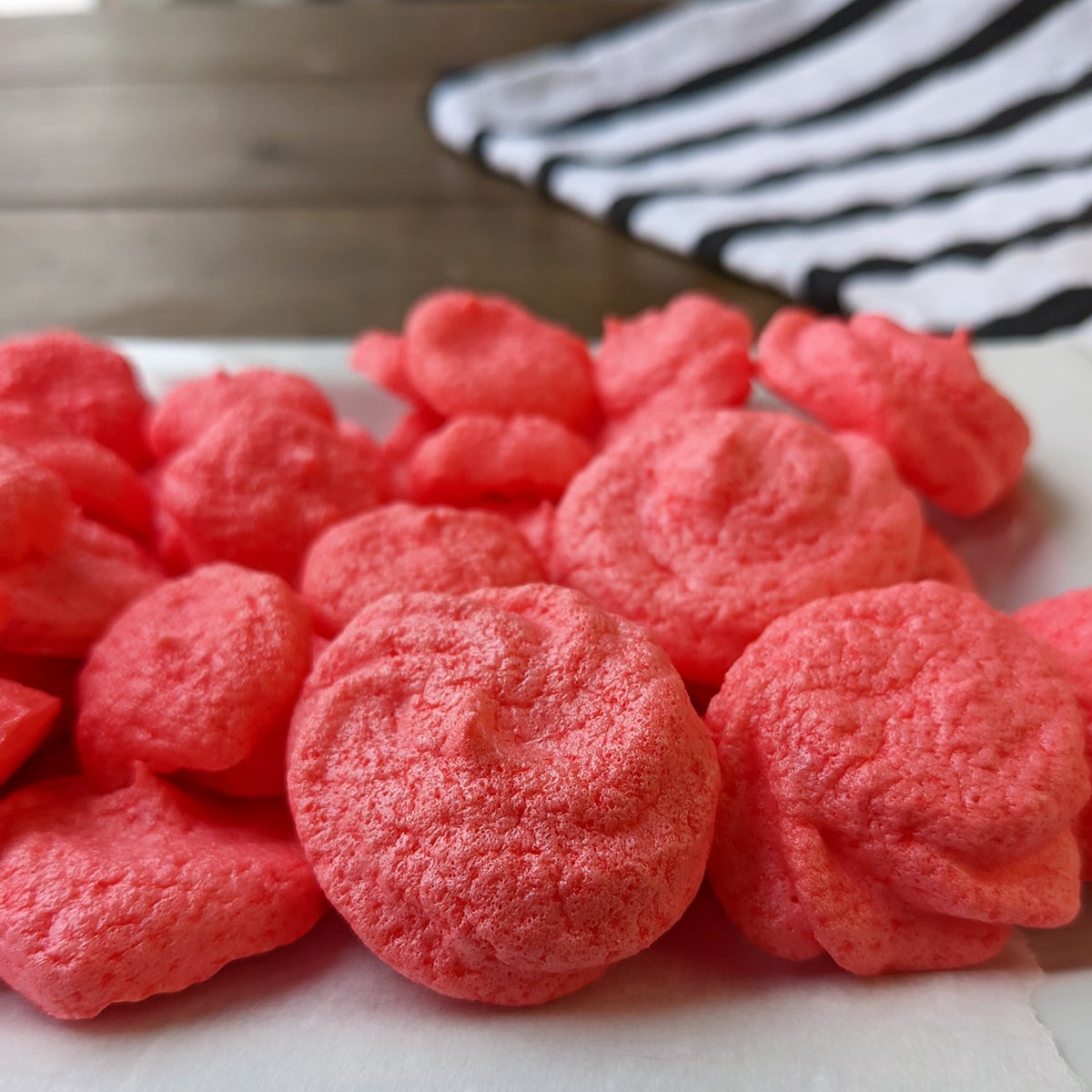 1 Calorie Sugar Free Meringue Cookies Health Beet
