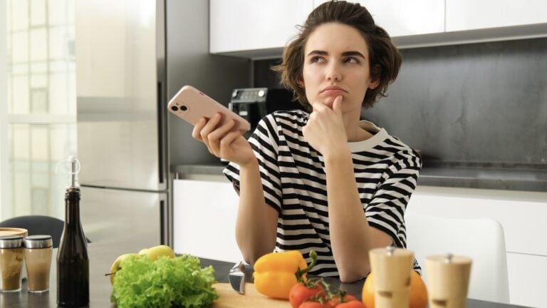 Always Thinking About Food? Here’s What It Really Means