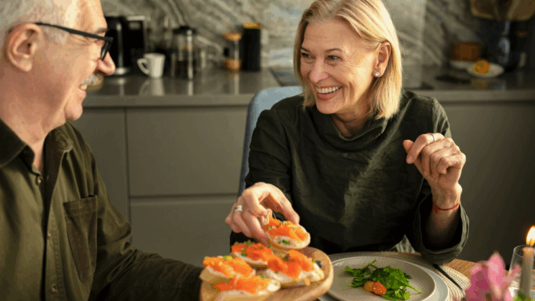 older-couple-eating-healthy-breakfast-recipes