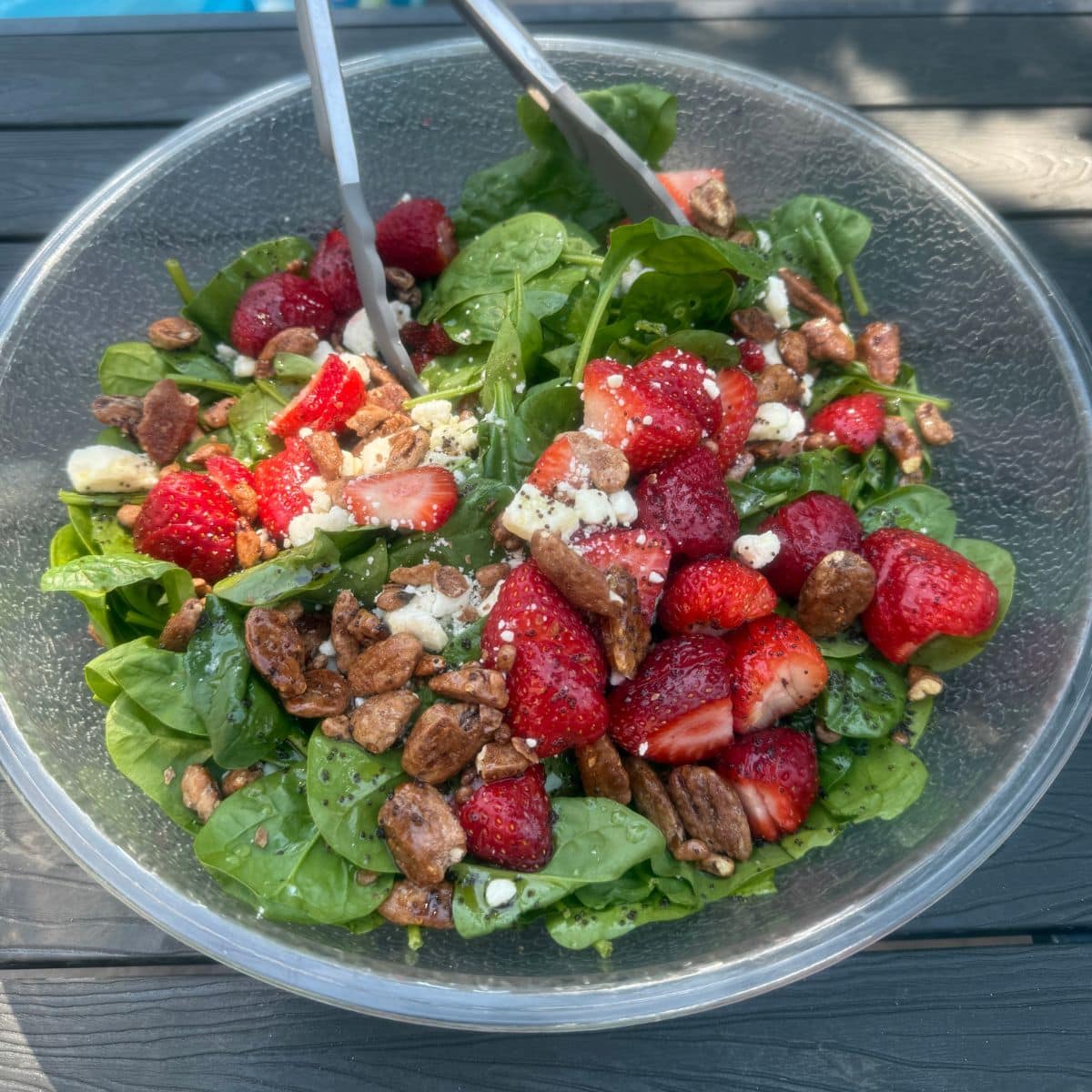 Poppyseed spinach salad