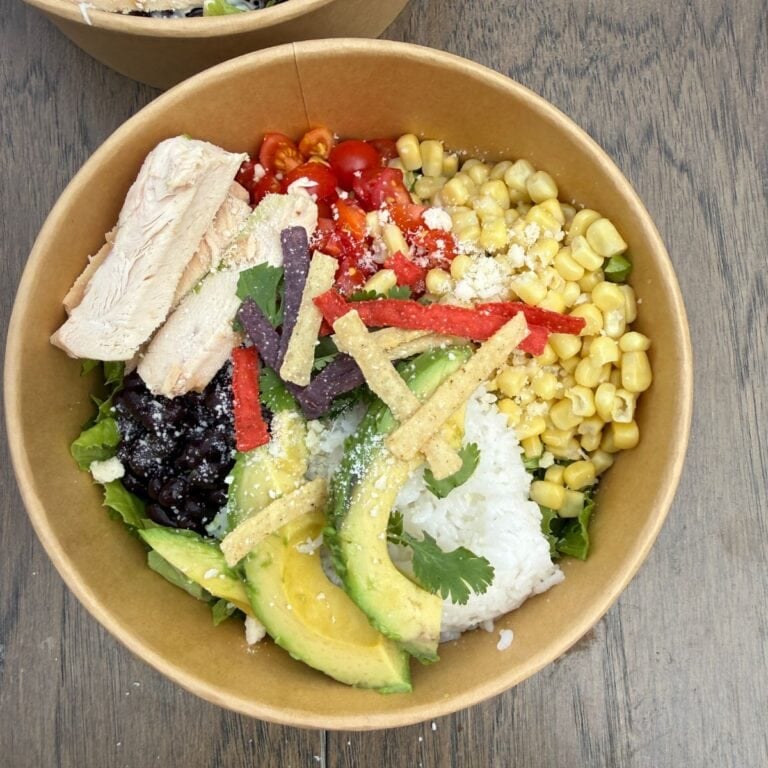 Chicken taco bowl dinner for 2 high protein low calorie Health Beet